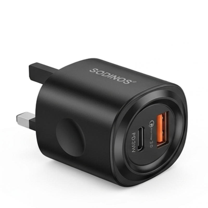 35W Fast Charger With USB (Compatible with Iphone 15 16 , Smasung galaxy , Xiaomi , Oneplus , Huawei )