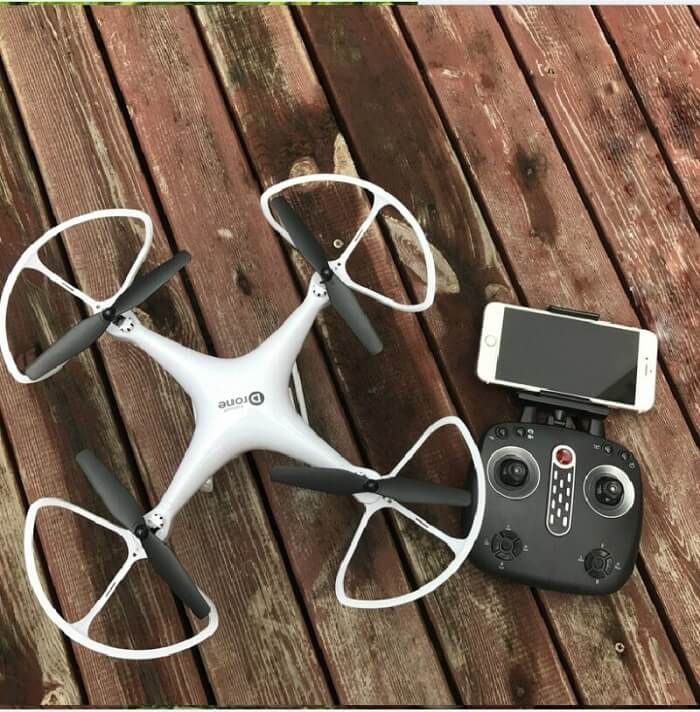 Beginner friendly quadcopter altitude hold drone 
